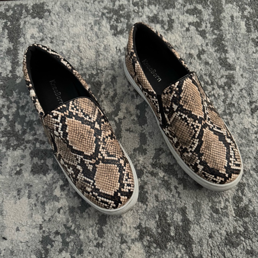 Snakeskin print slip on shoes
